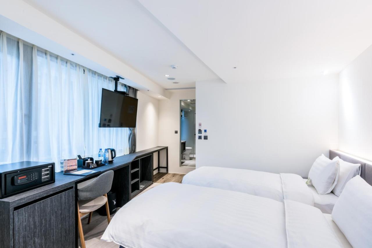 RF Hotel - Zhongxiao Tajpej Buitenkant foto