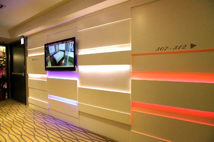 RF Hotel - Zhongxiao Tajpej Buitenkant foto