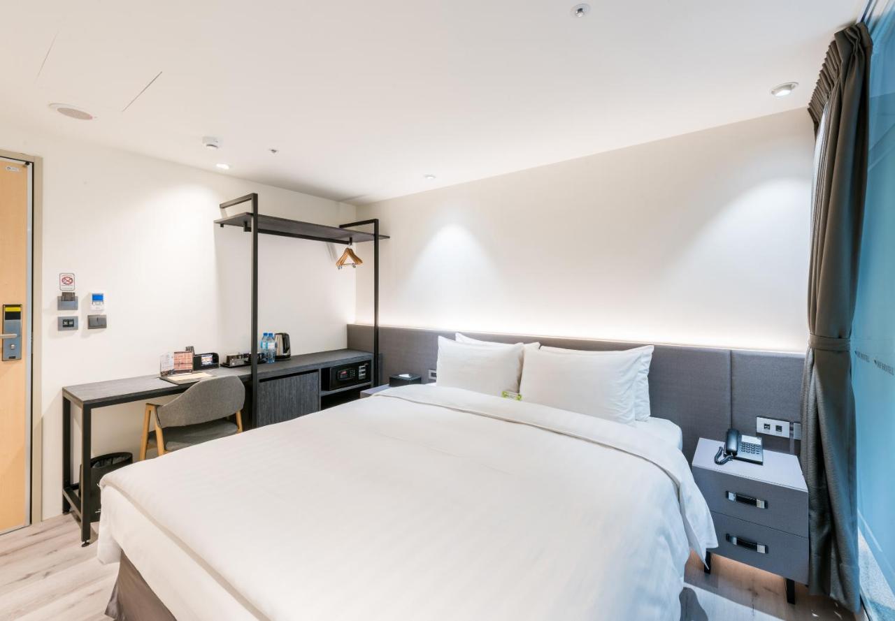 RF Hotel - Zhongxiao Tajpej Buitenkant foto